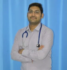 Dr. Navneet Khandelwal — Paediatrics & Critical Care Specialist