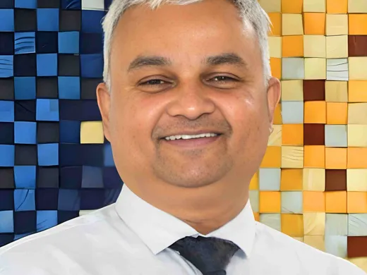 Dr. Sharad Singhai — Consultant Orthopaedic, Trauma & Joint Replacement Surgeon
